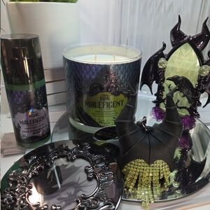 Bath & Body Works Maleficent Candle Set - Black and Green
